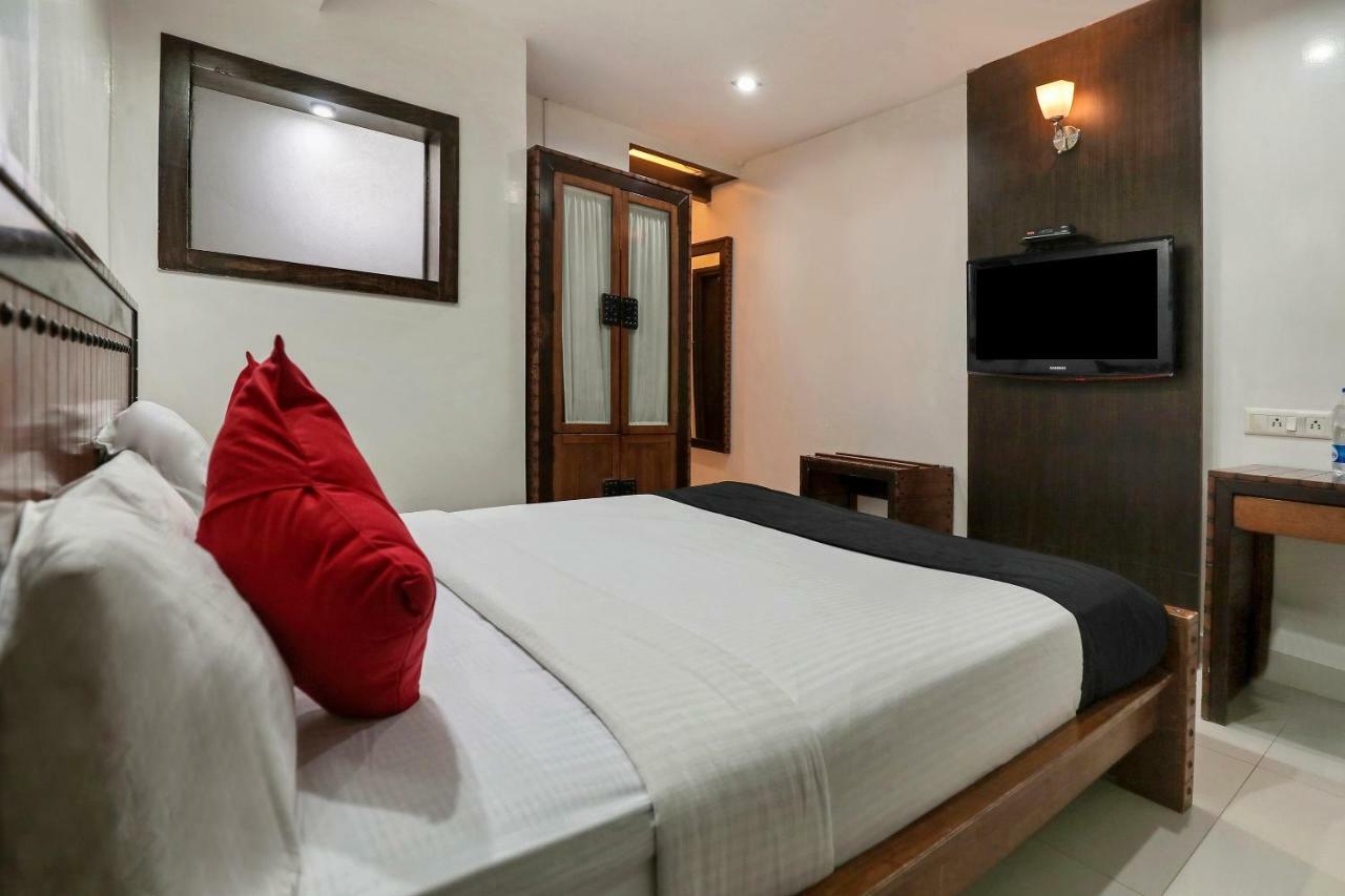 The Elite Royale Aparthotel Bangalore Exterior foto